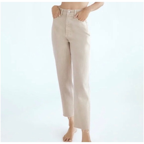 Zara Denim - ZARA Beige High Rise Mom Jeans Women Size 2